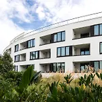 Godewindpark Deluxe-apartment 2-10 Mit Balkon Und Schoenem Gartenblick