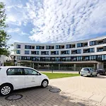 Godewindpark Deluxe-apartment 2-10 Mit Balkon Und Schoenem Gartenblick Apartmán *