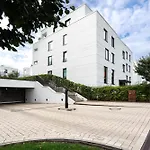 Godewindpark Deluxe-apartment 2-10 Mit Balkon Und Schoenem Gartenblick Apartmán Lübeck