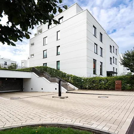 Godewindpark Deluxe-apartment 2-10 Mit Balkon Und Schoenem Gartenblick Lejlighed Lübeck