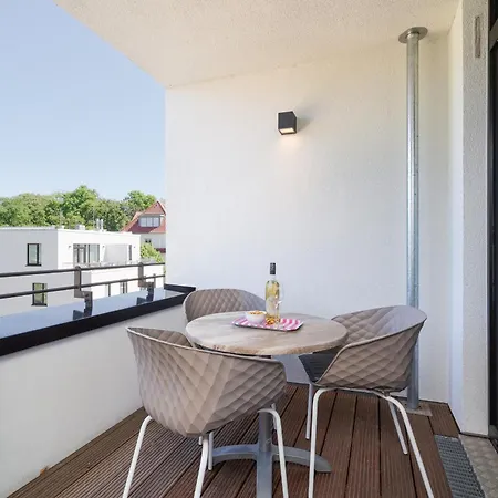 Godewindpark Deluxe-apartment 2-10 Mit Balkon Und Schoenem Gartenblick